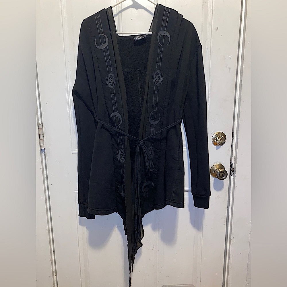 Restyle Fortune Teller Veiled Hoodie